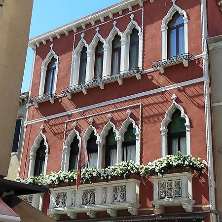 Palazzo Della Torre Apartment Venice Luaran gambar