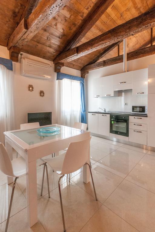 Palazzo Della Torre Apartment Venice Luaran gambar
