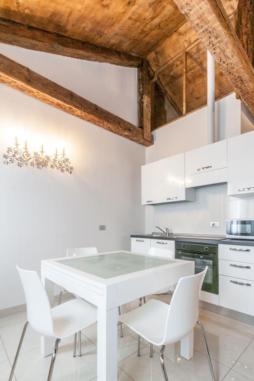 Palazzo Della Torre Apartment Venice Luaran gambar
