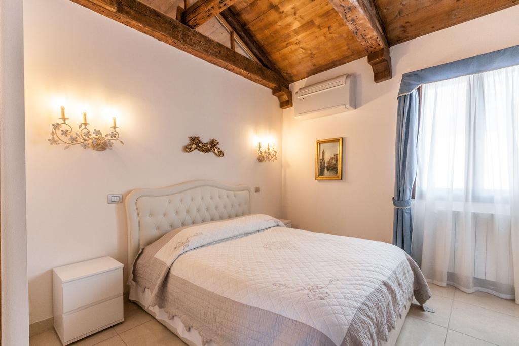 Palazzo Della Torre Apartment Venice Luaran gambar